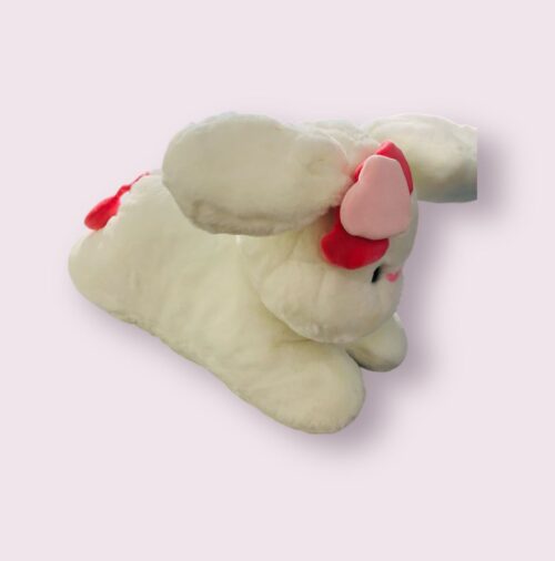 Poupée lapin fille douce allongée - 50 cm (yeux en plastique)